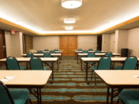 Heritage Inn Suites San Antonio Airpt, Trademark by Wyndham Hotels in San Antonio