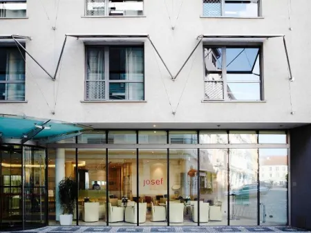 Hotel Josef