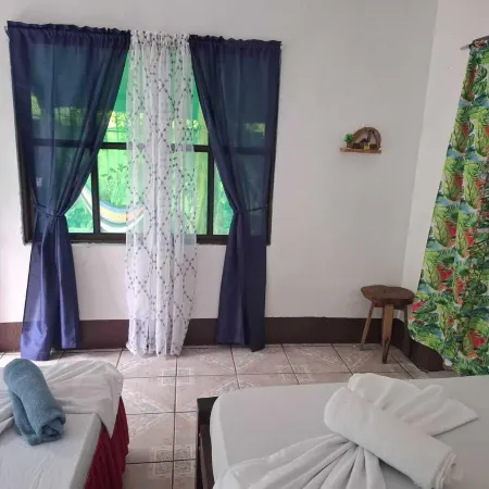 Cabinas Tortuguero Natural Отели в г. Колорадо