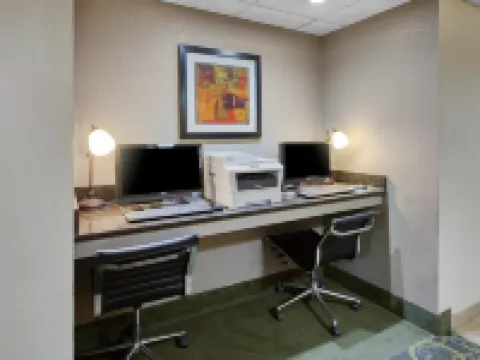 Best Western Lake Cumberland Inn Hotels in Wayne County
