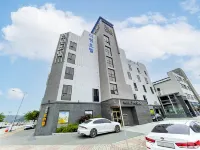 Yeonggwang the One Hotel - Motels