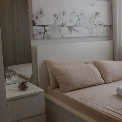Luxury Bay Condo near MOA With Balcony Free Wi-Fi フィリピン文化センター周辺のホテル