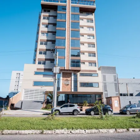Studio in a Condo w/ Pool 550m From Beach Tor0407
