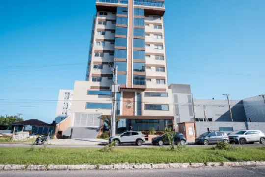 Studio in a Condo w/ Pool 550m From Beach Tor0407