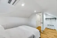 ซันนี่ บ้านพัก 3 ห้องนอน ใกล้ เอเวอเร็ต วอเตอร์ฟรอนต์