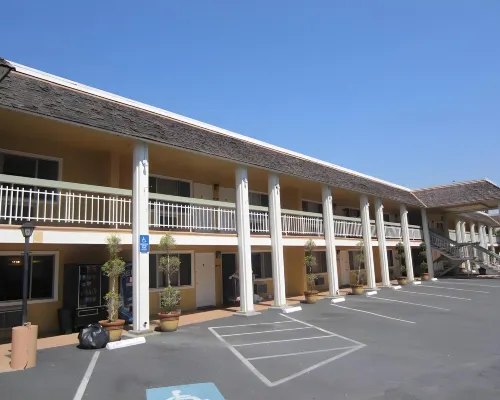 Caravelle Inn Extended Stay Hotels in San Jose