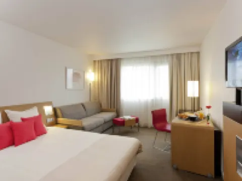 Novotel Pau Pyrénées Hotels in Lescar