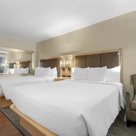 Best Western Plus South Coast Inn