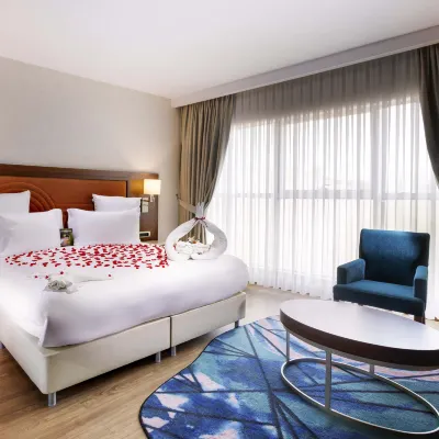 Mercure Istanbul Bakirkoy Hotels near Atakoy Marina