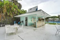 4 Mi to Beach Pet-Friendly Home in Naples! - Spa