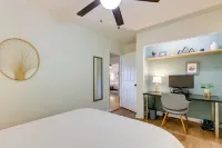 Updated Home w/ Private Hot Tub & Mtn Views! - parking