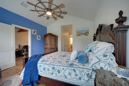 Horseshoe Bay Resort Home ~ 6 Mi to Lake LBJ! - 3-Star