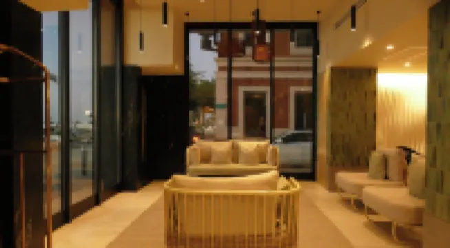 Seven Crown la Paz Malecon