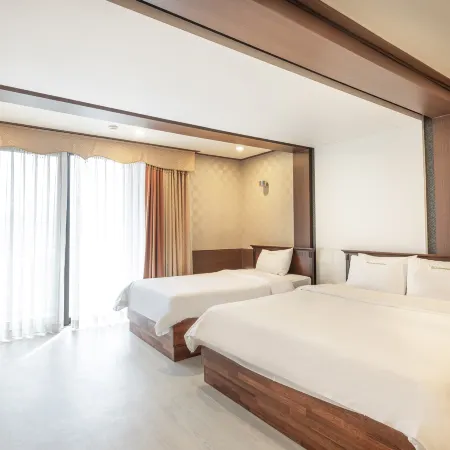 Dongbusan Oncheon Hotel Отели рядом с достопримечательностью «Пляж Имранг»