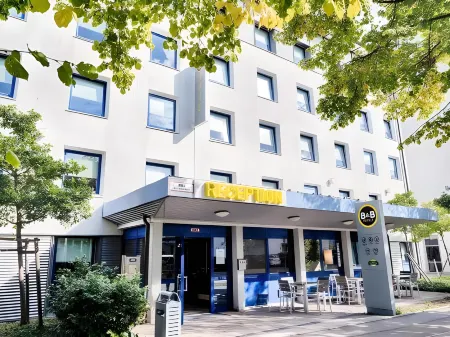B&B HOTEL München-Garching
