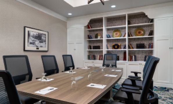 Hampton Inn & Suites Albany-Downtown