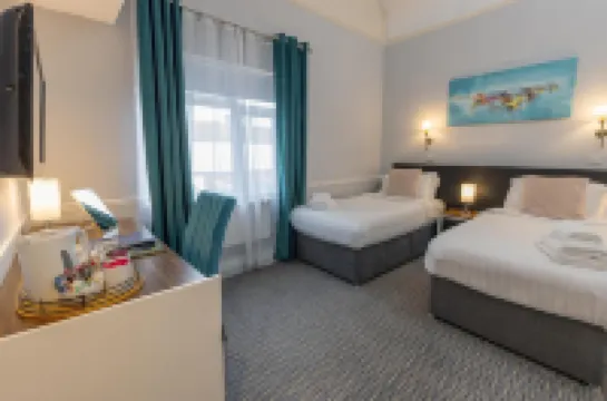 Best Western the Plough Hotel Hotels near University of Northampton