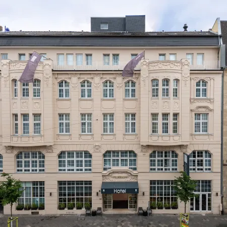Leonardo Boutique Hotel Düsseldorf Отели рядом с достопримечательностью «Штадтмитте»