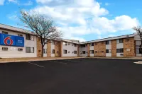 Motel 6 Lakeville, MN - South - Lakeville Hotels in 
