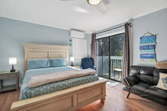 Cozy Edisto Condo-Close to the Beach!