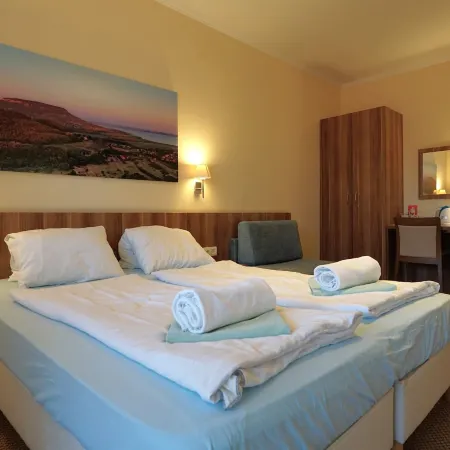 Balaton Colors Beach Hotel