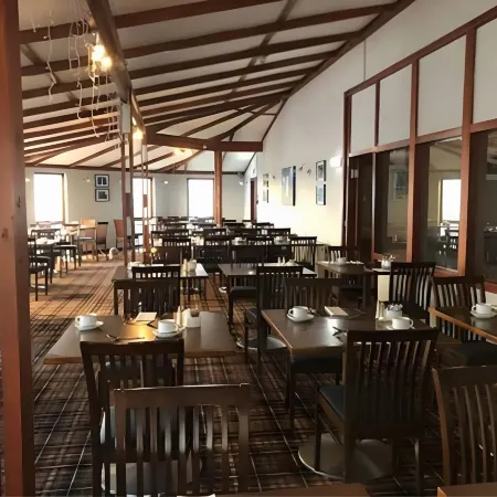 King Robert Hotel