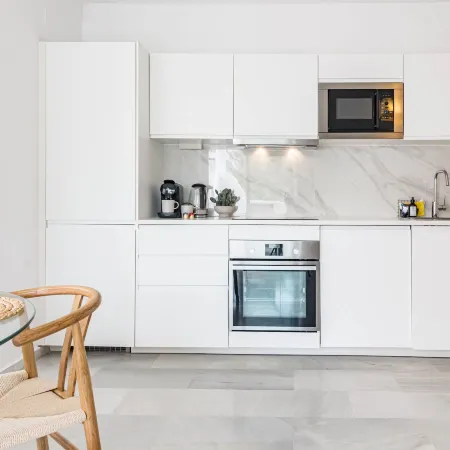 LNM5.30 - Great location with private roof terrace