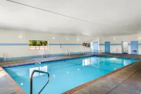 Econo Lodge Miles City I-94 - Pools