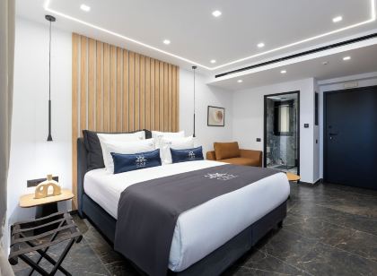 Captain Napoleon Paterakis Cnp Luxurious Suites