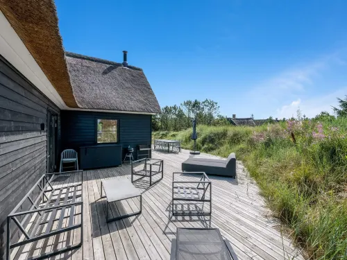 Luxury Beach House in Henne - 4-Sterne
