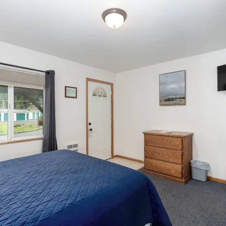 Cascade Motel