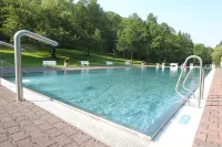 Parc Hotel Alvisse - Pools