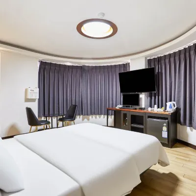 Yeoju Road 384 Hotel berhampiran House of Empress Myeongseong