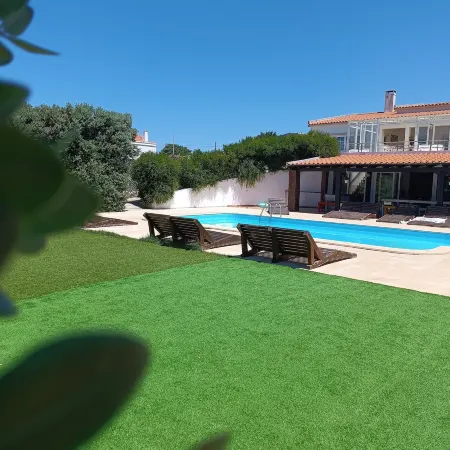 FreeSurfCamp & Hostel