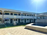 Kavia Meoqui Hotel & Suites - piscina