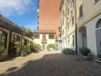 อะคาซาดิอิมมา วีชิโน เมโทร Wi-Fi ลูมิโนโซ