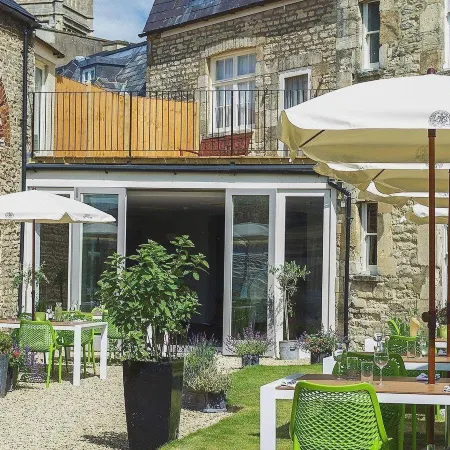 Kings Head Hotel