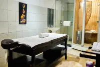 La Maison Royale - WESTLANDS - spa