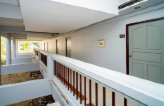 บจก. จันทร์สมบีชรีสอร์ท