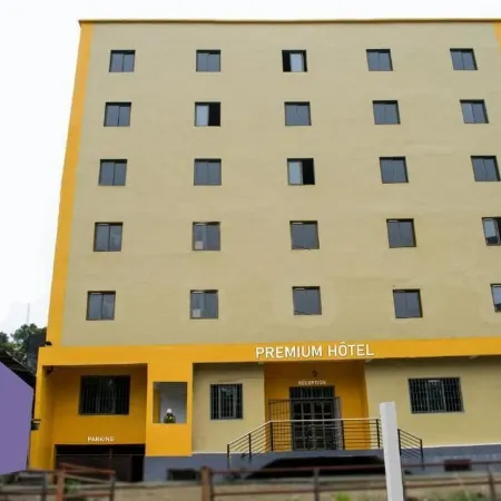Premium Hotel