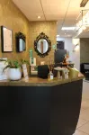 里賈納酒店