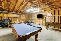 Updated Escape w/ Game Room 1 Block to River!