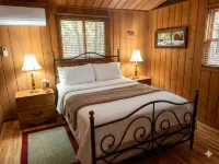 6Br Lakefront - Private Dock - Game Room - Walk to Lakeview Lodge/Pool