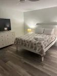 Freshly Updated Beachfront Home – Reserve Spring/Summer