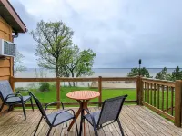 Breezy Hills - Unit 3; Lake Bemidji, King Bed, Kayaks, PB Trail Private Access