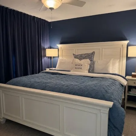 Couples Waterfront Condo Saugatuck Kayak-Beach-Hike-Kayak  Outdoor Heated Pool