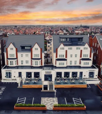Offshore - the Inn Collection Group - Beach