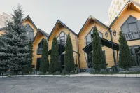 Everest Rest House - 3 ดาว