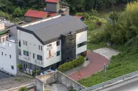 Geoje Arco Pool Villa - 2-Star