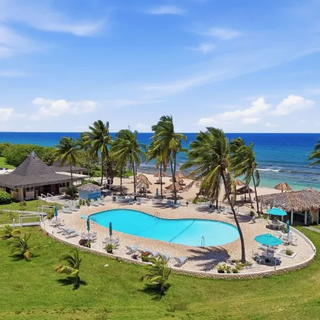 Ocean Front Blue Water Paradise